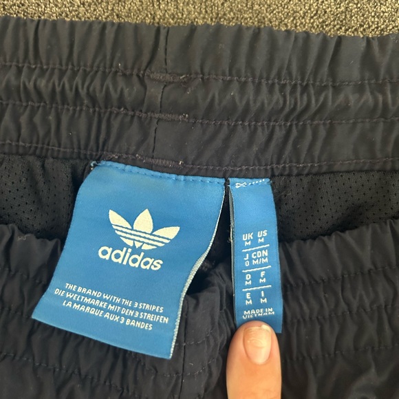 Navy blue adidas track suit - Picture 3 of 4